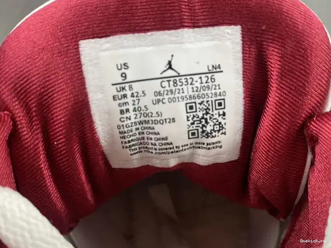 One Kick 3 Red CT8532-126 Retro Cardinal Jordan 0623